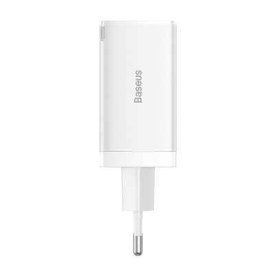 Baseus GaN5 Pro hálózati töltő, 2xUSB-C + USB, 65W (fehér)